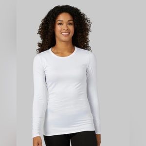 Set of Two 32 Degree Lightweight Women’s Base-layer Long Sleeve Tees Large